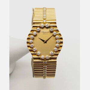 CHOPARD Ladies Diamond 18k Yellow Gold 32mm Midsize Ladies Watch Iced